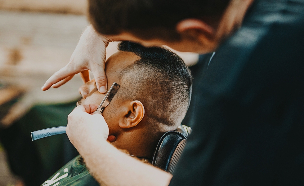 Dallas Top Clipper Craftsman - Where to Find the Best Barber in Town